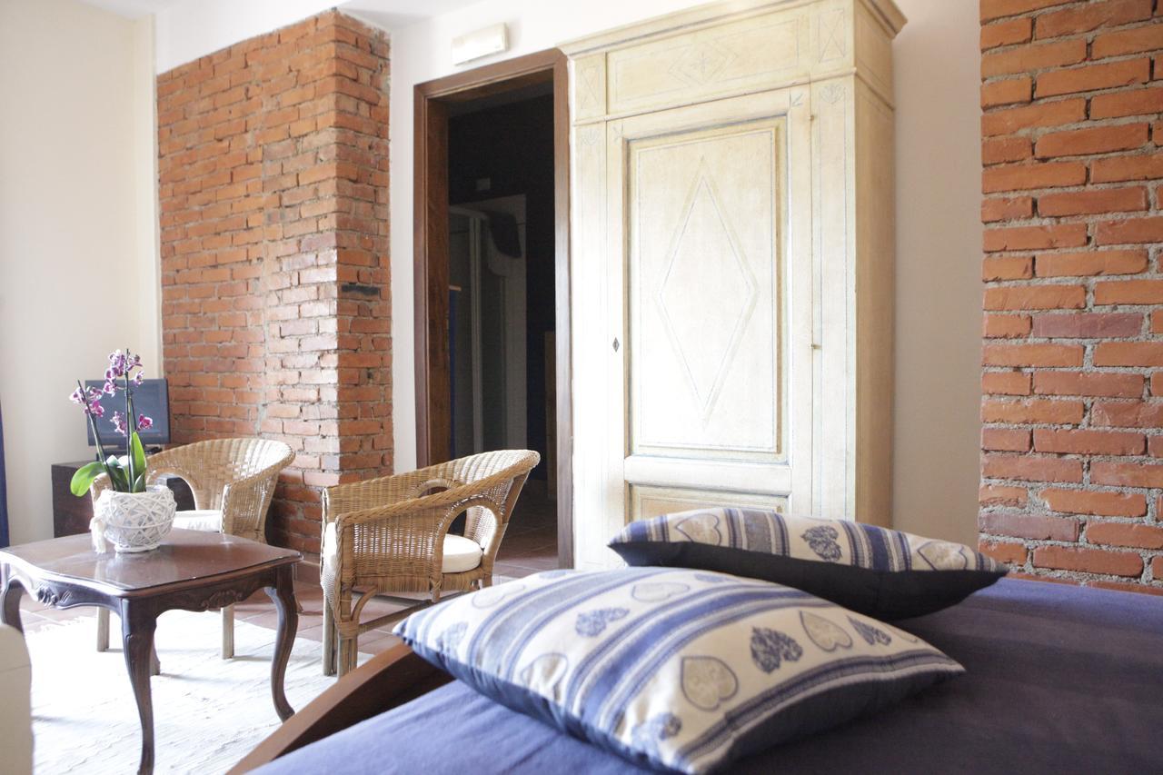Casa Virgilio Panzió Fosdinovo Kültér fotó